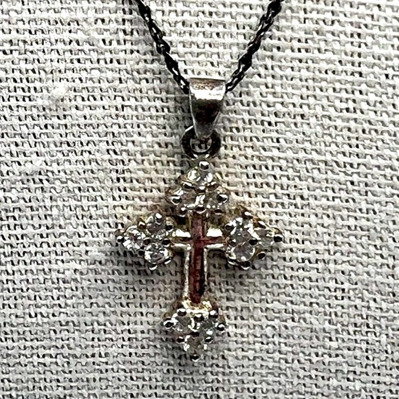 Vintage Danecraft 925 Sterling Silver Cross Necklace With Cubic Zirconia     A73 - Picture 1 of 12
